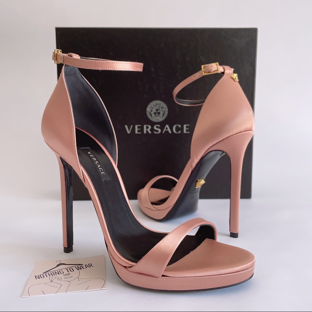 ⭕️ 🆂🅾︎🅻🅳 VERSACE Heels Sandals Satin Beige - Picture 10 of 11